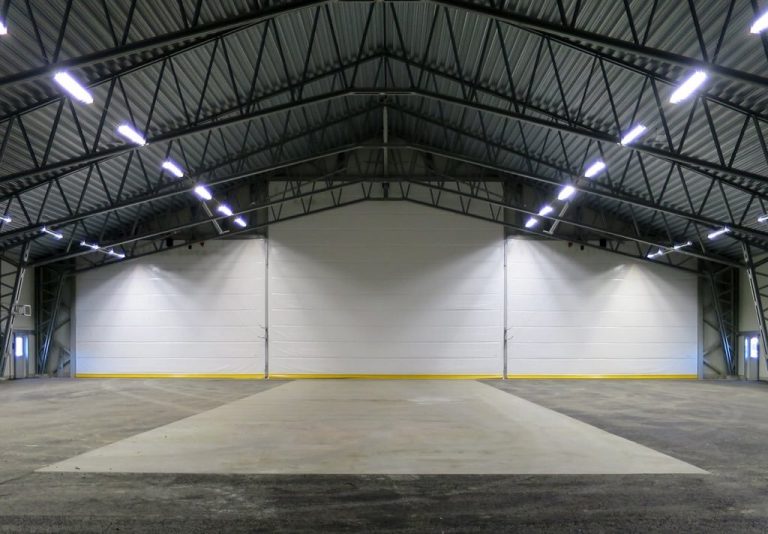 Un hangar démontable pour votre entreprise !